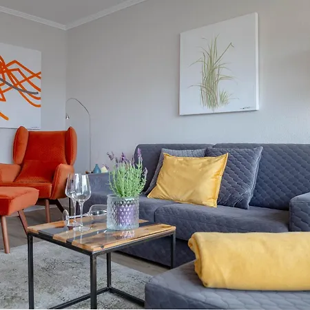 Strand Suite Apartment *
